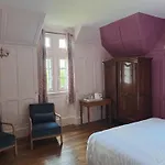 Chateau De La Redortiere Bed & Breakfast
