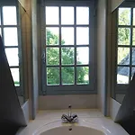 Chateau De La Redortiere 3* Mouzon (Charente)