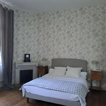 Chateau De La Redortiere 3*