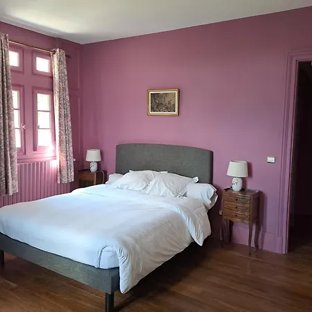 Chateau De La Redortiere Mouzon (Charente)