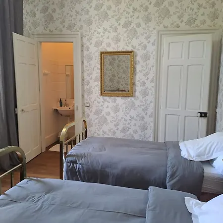 Bed & Breakfast Chateau De La Redortiere Mouzon (Charente)