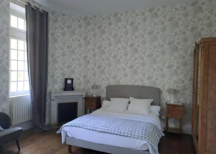 Chateau De La Redortiere 3*